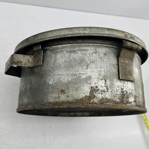 Tacho Metálico "Justrite Mfg. Co." con Tapa y Malla Interior - imagen 9