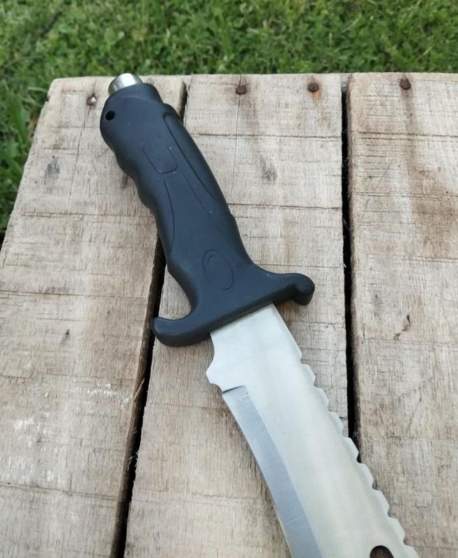 Cuchillo de caza con filo afilado - imagen 2