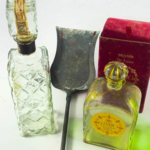 Lote de 4 piezas: Botellones, damajuanas y pala de estufa - imagen 3