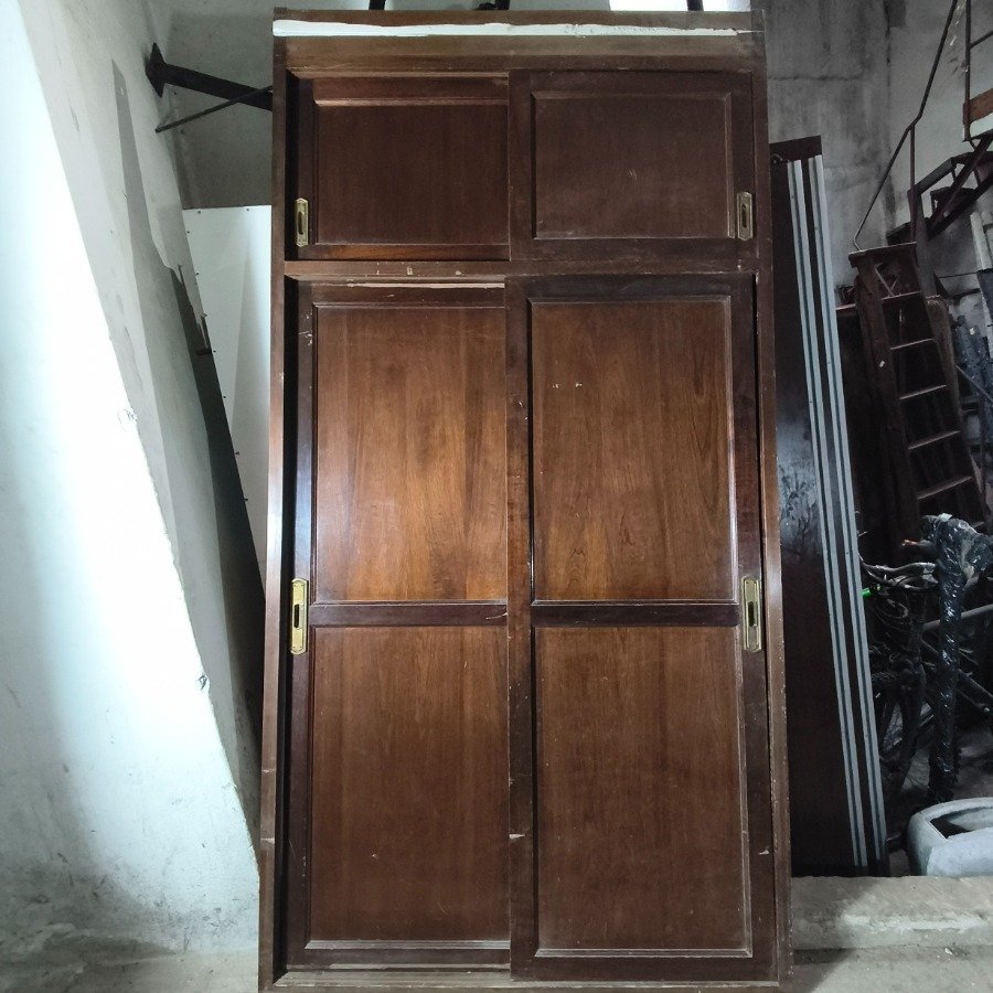 Item 16690 - Image 0