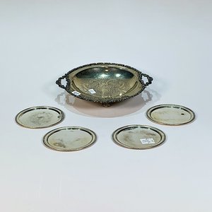Lote anterior: Set de 5 Piezas de Metal Compuesto: Centro de Mesa y 4 Posabotellas