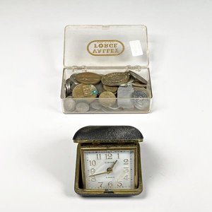 Lote siguiente: Lote de Monedas Varias, Medallas y Relojes de Viaje y Dama