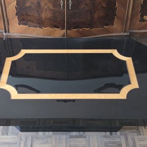 Mesa Ratona Octogonal Negra con Detalles en Madera Clara - imagen 3