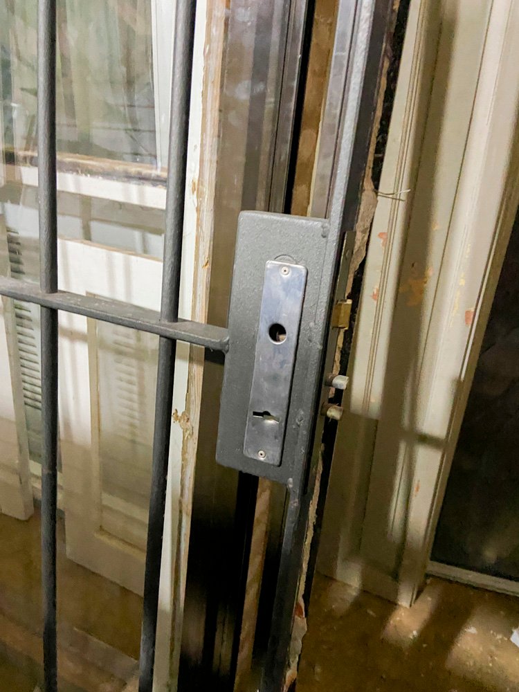 Item 503196 - Image 1