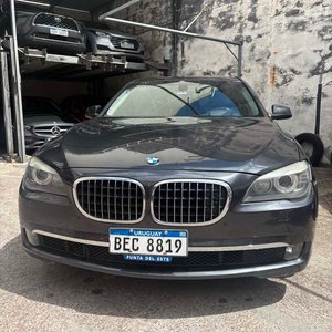 BMW 740I Sedan 4 Puertas 2011 Automático Nafta - imagen 1
