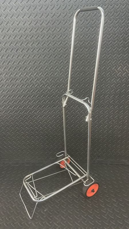 Lote anterior: Carrito multi uso de metal con ruedas