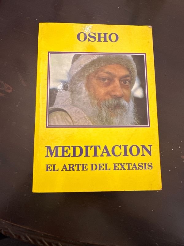 Lote anterior: Libro de Meditación con Osho