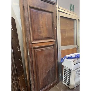 Puerta de Cedro Antigua con Marco y Detalles de Madera - imagen 1