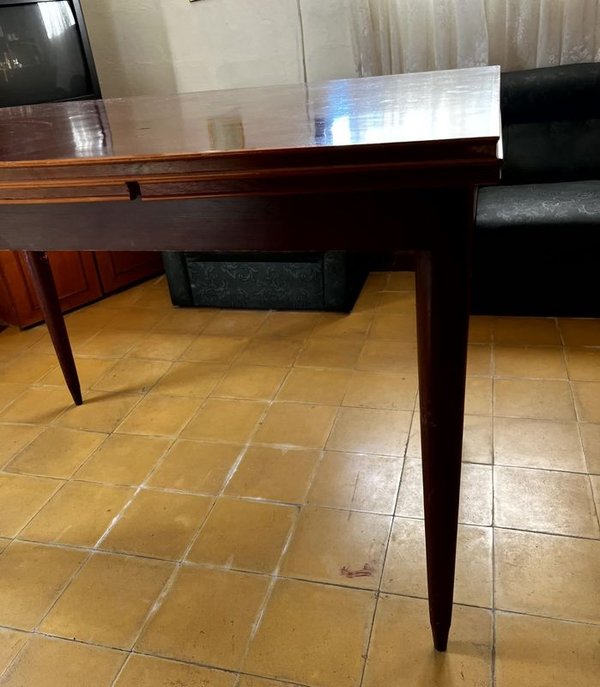 Juego de Comedor con Mesa Extensible y Seis Sillas de Madera - imagen 5