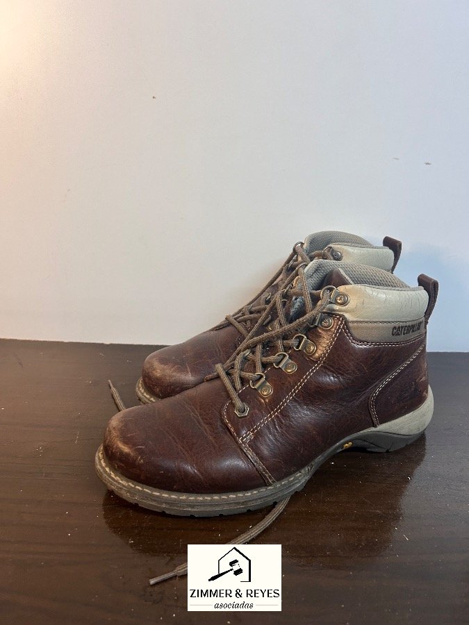 Botas Caterpillar Marrones de Cuero Talle 38/39