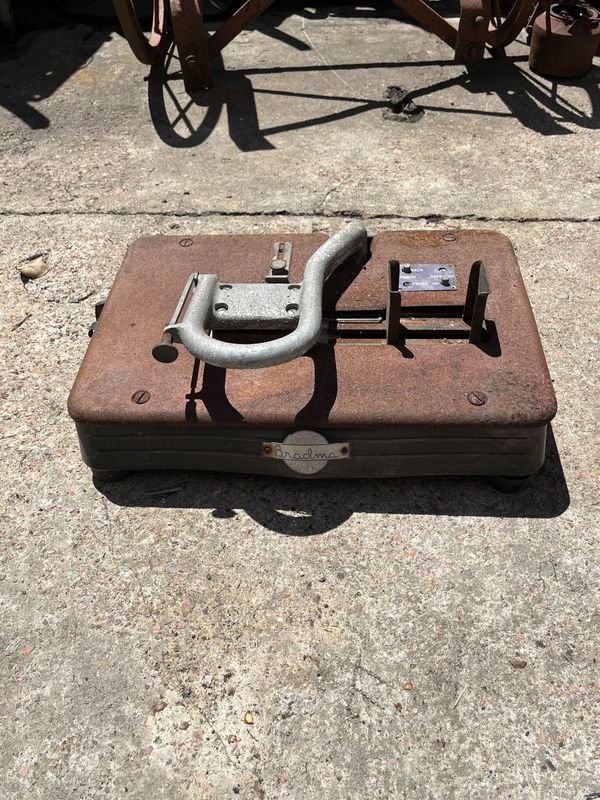 Item 884055 - Image 0