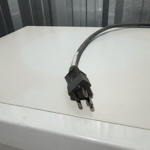 Microondas Kenmore Blanco con Pantalla Digital y Función "Quick Touch Sensor" - imagen 10