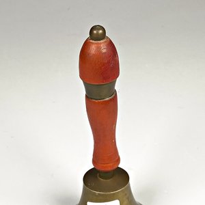 Campanilla de Bronce con Mango de Madera - Altura 16 cm - imagen 3