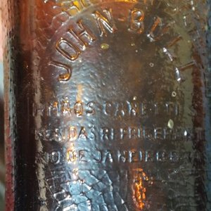 Botella Antigua de Licor Ámbar "John Bull" Importada de Río de Janeiro - imagen 3
