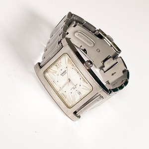 Reloj Casio Beside Caballero Malla Metal - imagen 2
