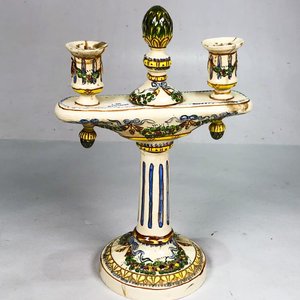 Lote siguiente: Candelabro de Porcelana Italiana Capodimonte con Decoración Floral