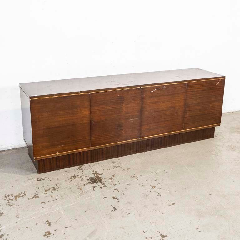 Item 2106318 - Image 0