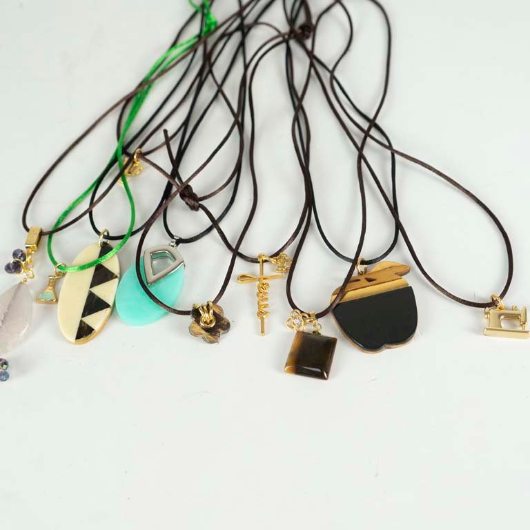 Item 2103726 - Image 1