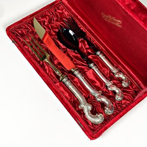 Estuche con 4 Cubiertos de Servir de Plata 800 con Cabos Decorados - imagen 2