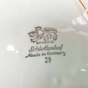 Plato de Porcelana Alemana Bavaria Schlottenhof Blanco Floral con Guarda Dorada - imagen 4