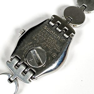 Reloj de Pulsera Swatch para Dama con Malla Metálica y Cristales - imagen 5