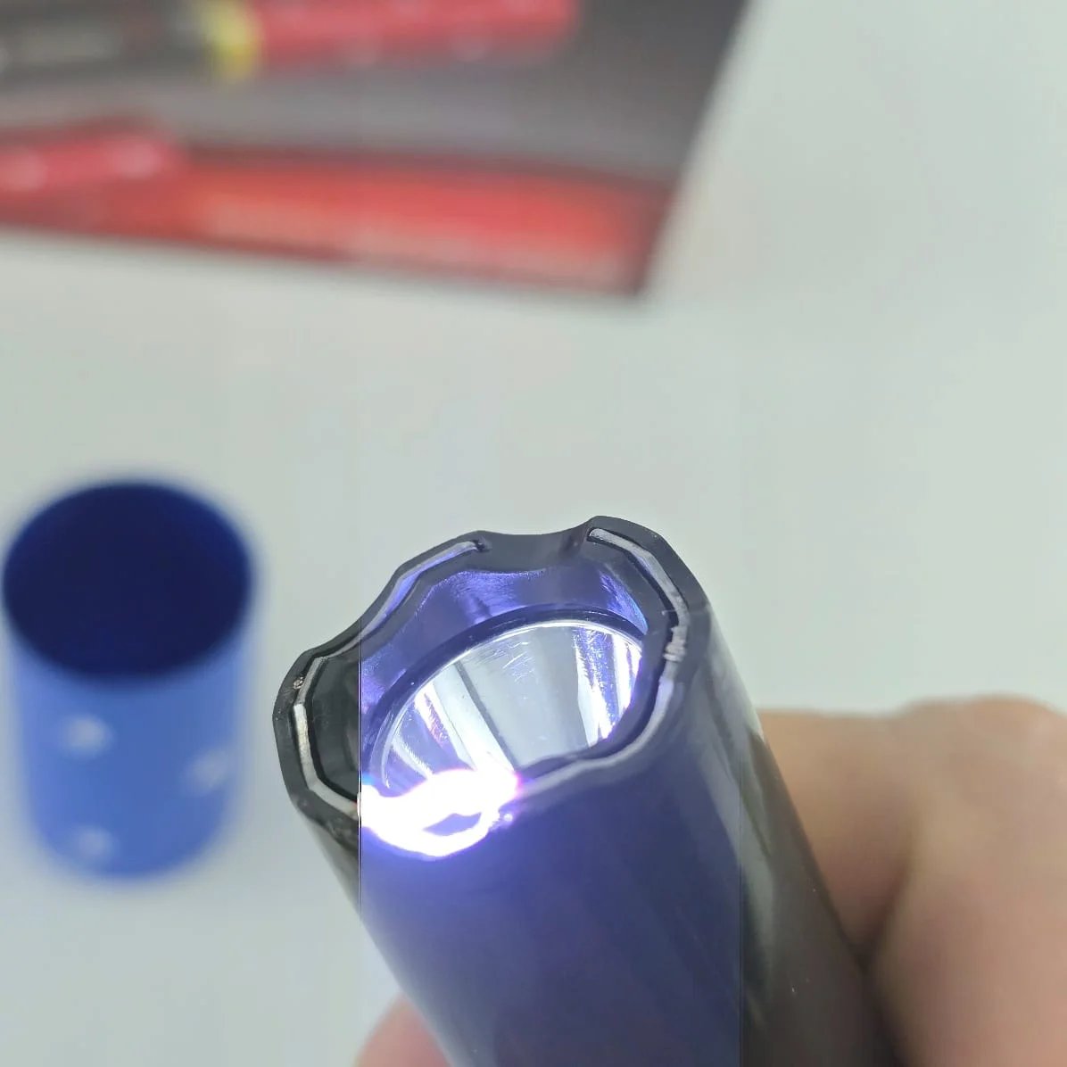 Lámpara de mano LED reutilizable - imagen 3