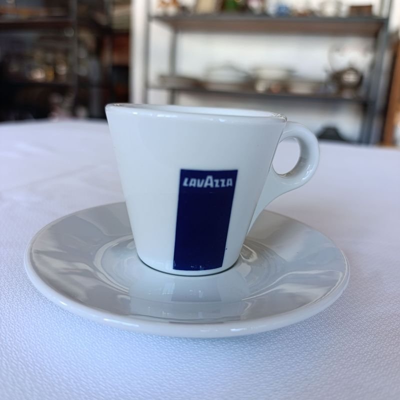 Tazas de café Lavazza para uso en cafeterías - imagen 2