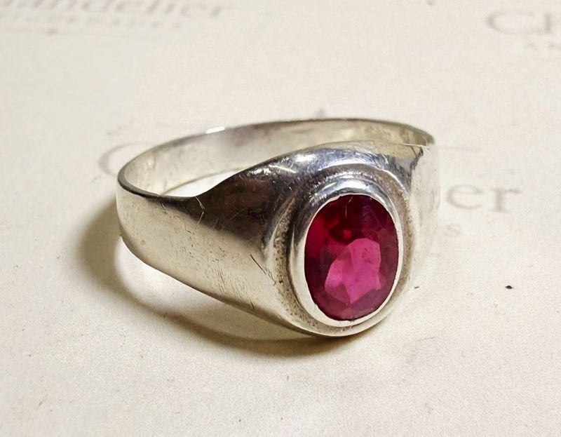 Anillo de Plata 925 con Piedra Rosa Ovalada Facetada