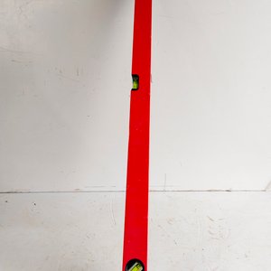 Lote anterior: Dos Niveles de Aluminio Imantados de 1 Metro