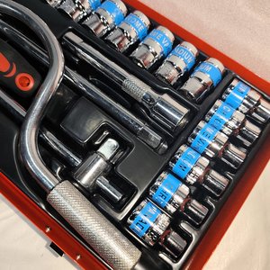 Juego de 24 Bocallaves con Llave de Cricket y Fuerza, Hasta 32mm, Nuevo en Valija Metálica - imagen 4