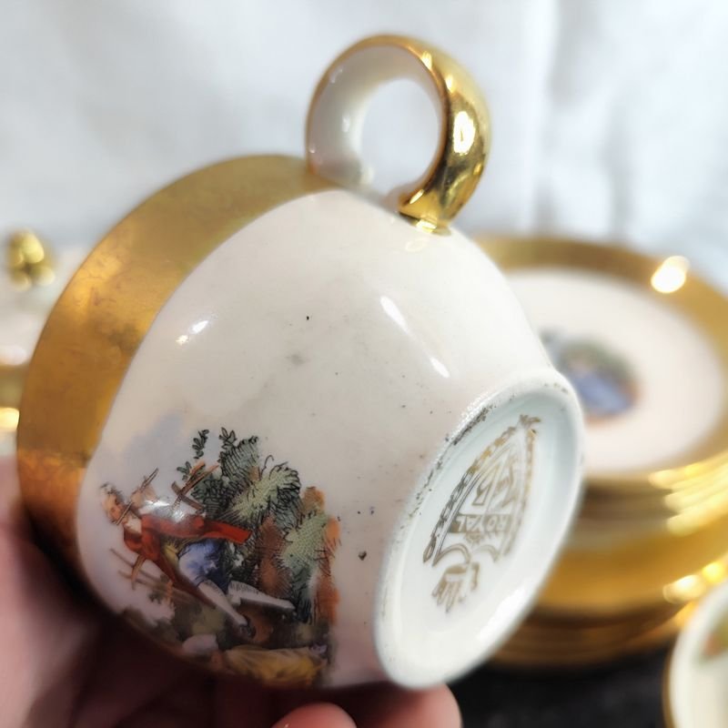 Set de té bañado en oro 22 kt. - Hermoso conjunto de porcelana - imagen 4