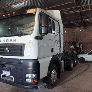 Cabezal Tractocamión Blanco Sitrak Q7 - imagen 1
