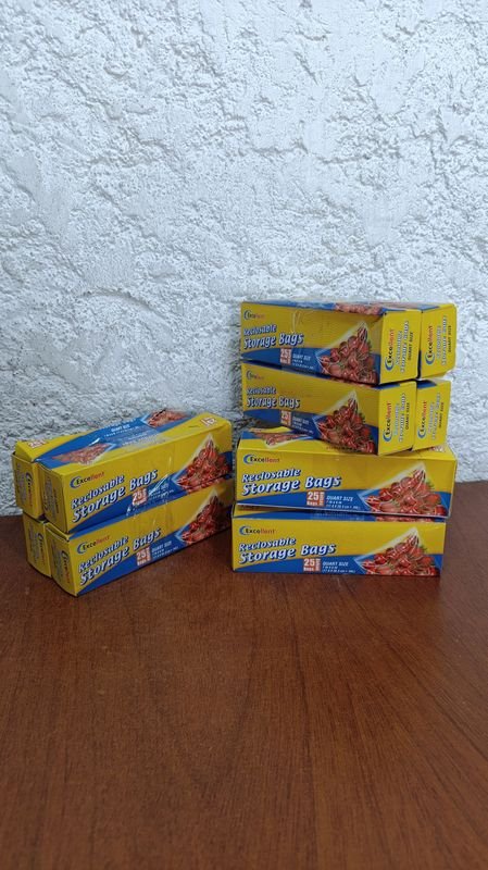 Lote siguiente: Conjunto de 4 cajas de bolsas de almacenamiento Ziploc