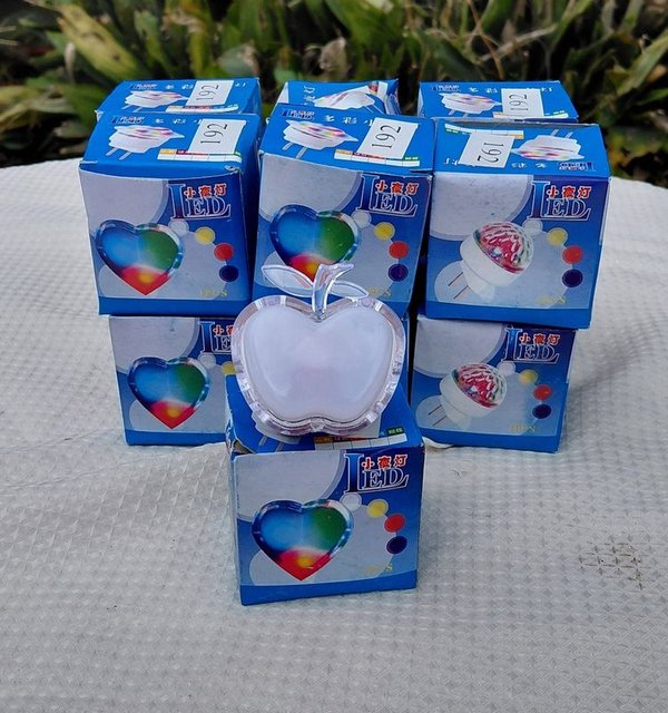 Lote de 36 Veladoras LED con Forma de Manzana - imagen 1