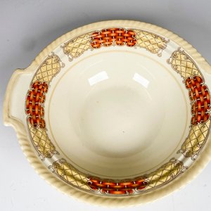 Guisera de loza inglesa borde decorado con tapa - imagen 4