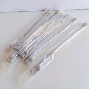 Lote siguiente: Set de 8 Grifas para Doblar Varillas Metálicas