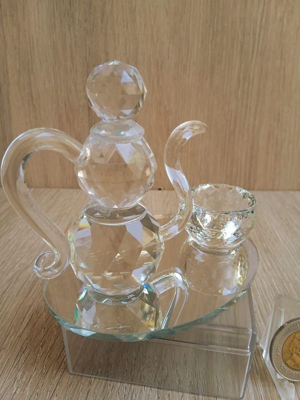 Tetera y tazita de cristal en excelente estado - imagen 2