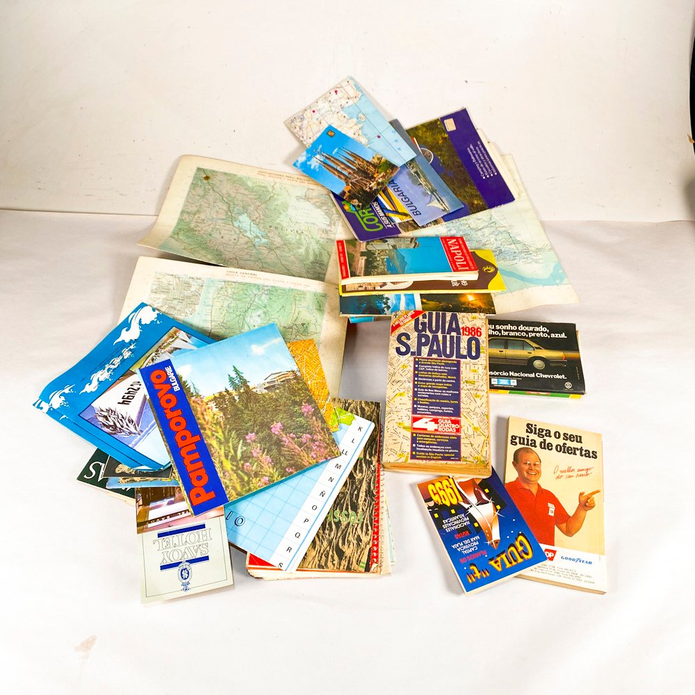 Antigua Colección de Mapas y Guías Turísticas de Diversos Destinos