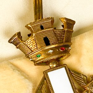 Condecoración Italiana Esmaltada con Corona y Estuche Original - imagen 6