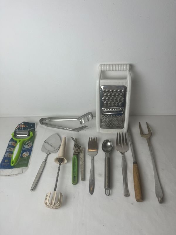 Utensilios de cocina en buen estado - imagen 2