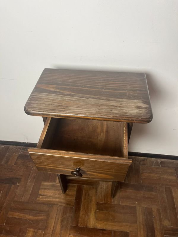 Mesa auxiliar de madera - imagen 3