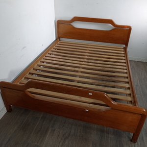 Cama de 2 Plazas Estilo Moderno Madera Clara - imagen 3