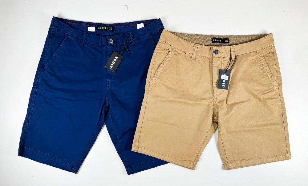Lote siguiente: Dos pares de shorts Zenit, color Azul y Beige