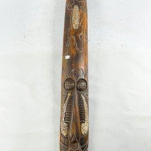 Máscara Africana Decorativa de Madera Tallada 99 cm - imagen 2