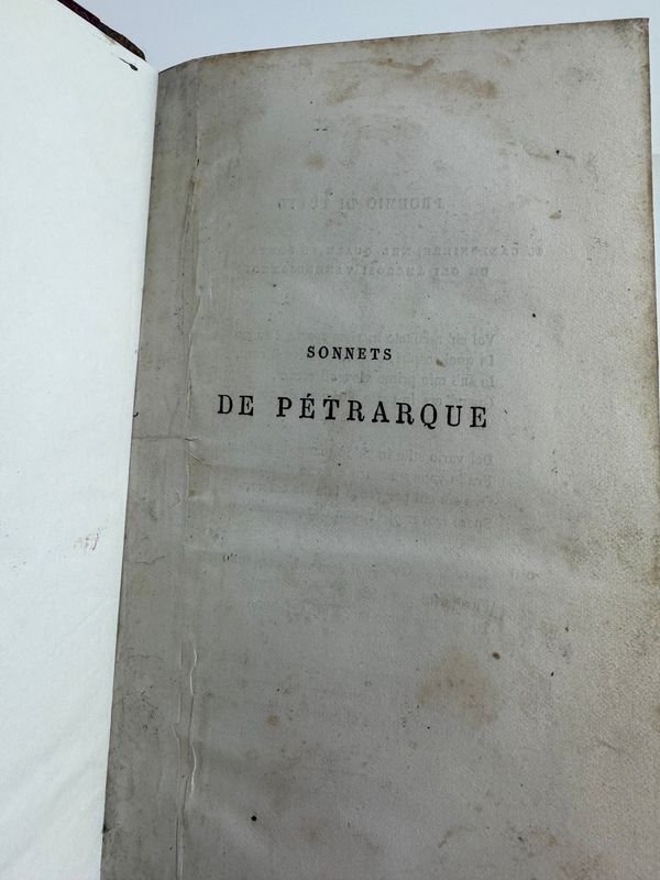 Libro de Sonetos de Petrarca, edición francesa del siglo XIX - imagen 2