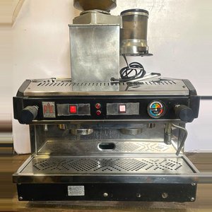 Máquina de Café Rilo Profesional con Molinillo - imagen 4