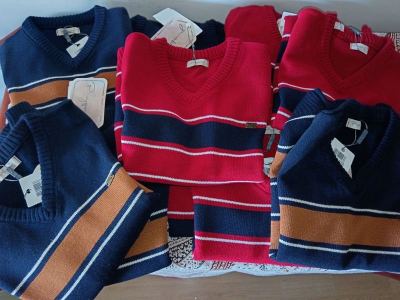 Lote anterior: Lotes de chalecos para niños en diferentes tamaños y colores