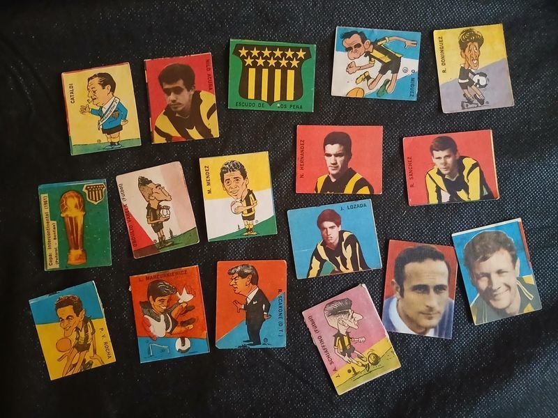 Figuritas Vintage Peñarol: Crack, Libro de Oro y Soles-Doble (17 piezas)