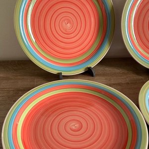 Set de 6 Platos Grandes de Cerámica con Diseño Espiral Multicolor - imagen 4