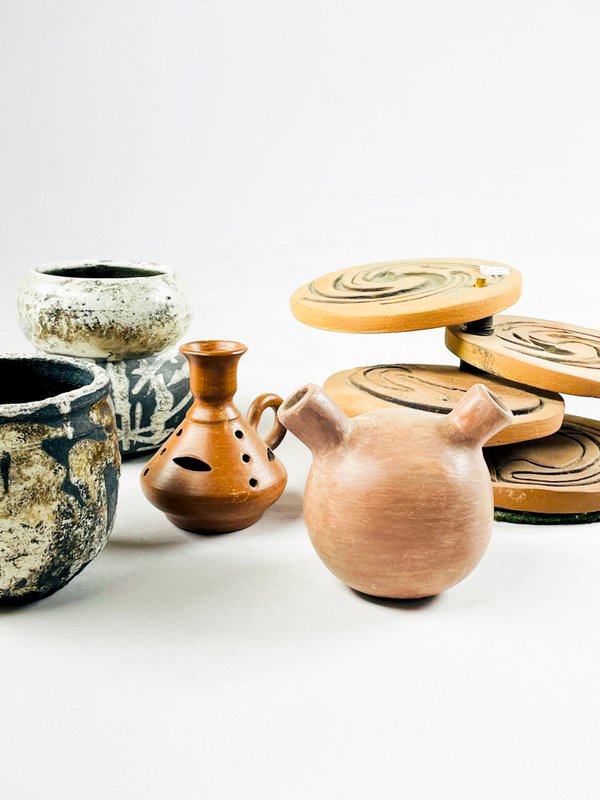 Colección de cerámica artesanal y decorativa - imagen 3
